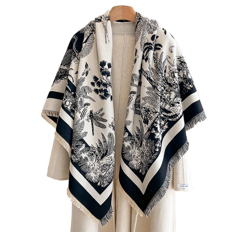 Retro Butterfly Insect Printing Imitation Cashmere Warm Scarf Women'S Fashion Elegant Air Conditioner Shawl Large Square Scarf
