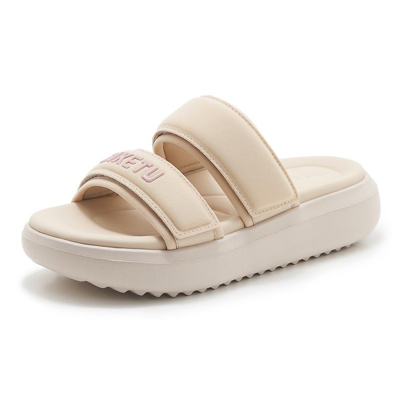 Il Nuovo Stile di Scarpe Sono Sandali Casual Semplici e a Suola Spessa
