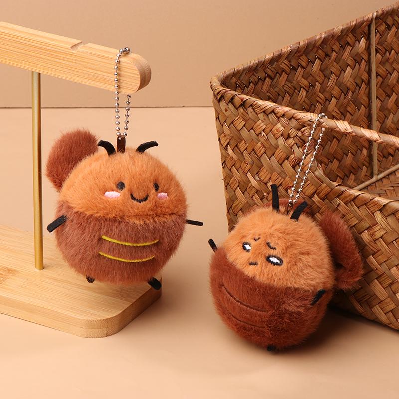 Cartoon Kakerlake Plüsch-Schlüsselanhänger Stofftier Puppe Schlüsselring Schöne Rucksack Anhänger Auto Schlüsselhalter Dekoration Paar Geschenke