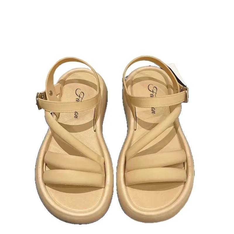 Fashion Sexy Model Buckle Sandals Travel Slippers 2025 Summer Fashion Non-slip Round Toe Hollow Comfortable Casual Flat Shoes
