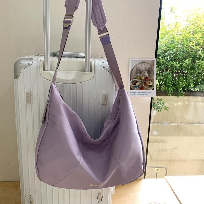 Trendy Gender-neutral Canvas Shoulder Bag Lightweight Large Capacity For Daily Use