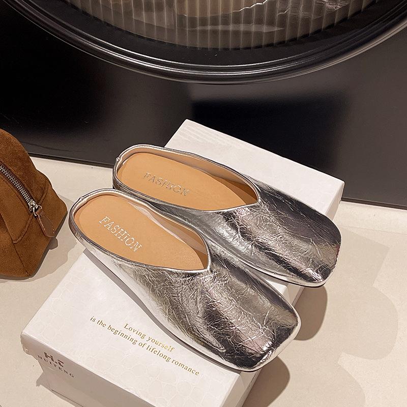 2025 New Korean Version of Gentle Fairy Soft Flat Bottom Casual One-pedal Muller Single Shoes Bag Head Half Slippers Women's Outer Wear