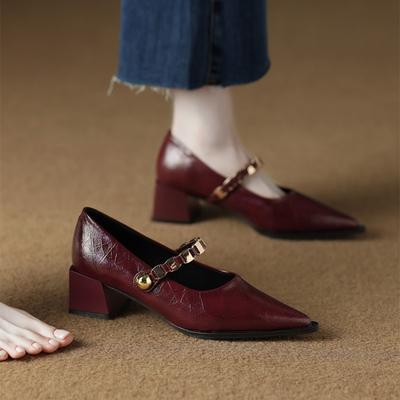 2025 New Fashion Pointed Toe Shallow Mouth Metal Chain One-button Non-slip Wear-resistant Square Heel Single Shoes