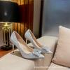 [Spot] Golden wedding shoes Xiuhe wedding dress two wear bride shoes French high heels 2025 new crystal shoes