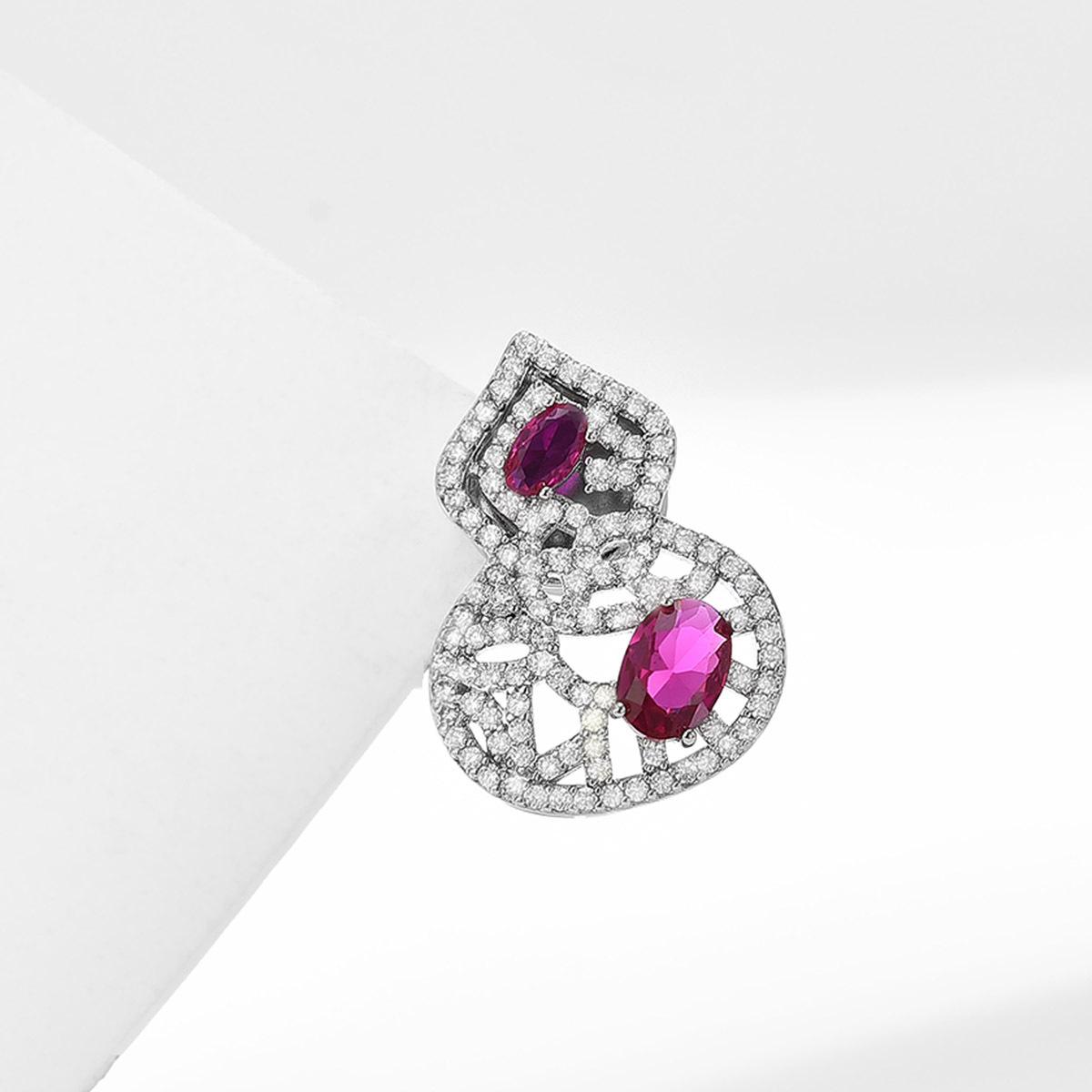 

Senior Brooches Flower Leaf Brooch Pins for Women Suit Pendant Fashion Brooches Jewelry золотой