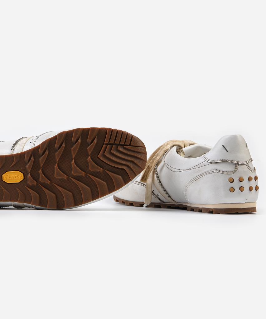 Aims Studios Memento Runner 65Z_Vintage_Wh