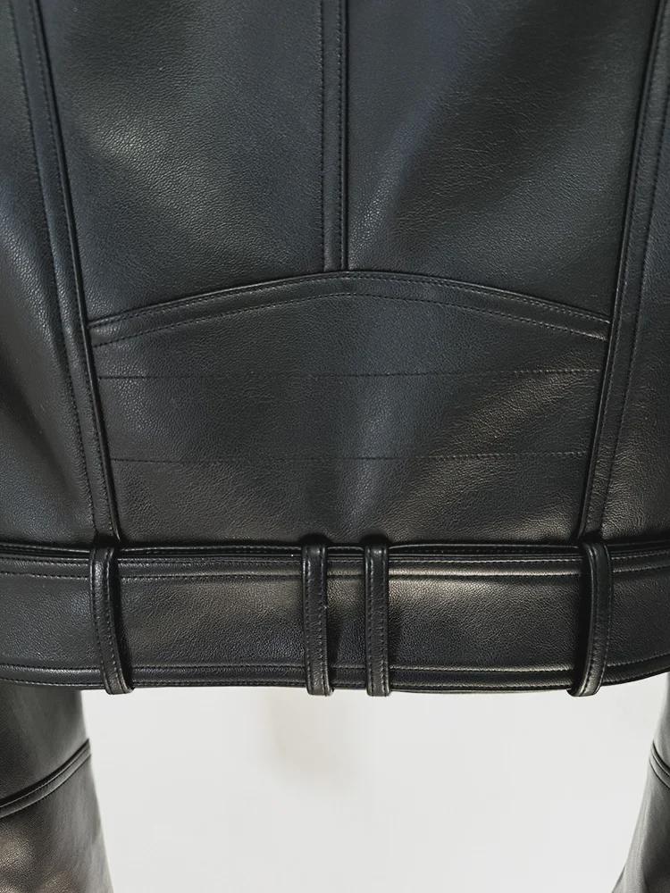 In Stock: Spring 2025 Celebrity Fashion Padded Shoulder Double-Breasted Short Motorcycle Leather Jacket