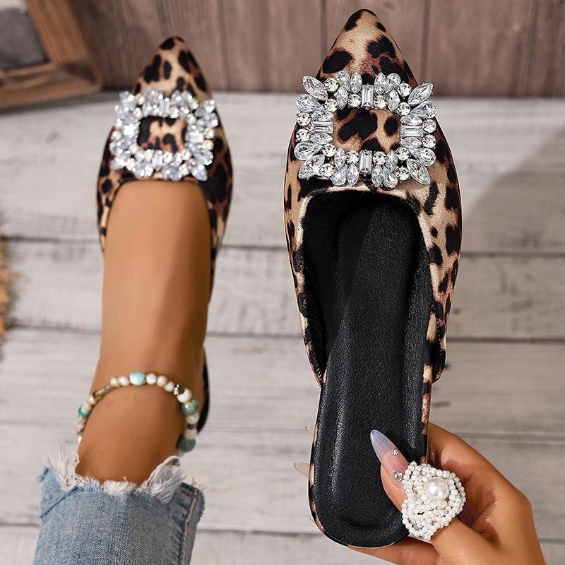 Sexy Leopard Pointed Toe Slippers Women 2025 Summer Flat Heels big Crystal Buckle Shoes Women Fashion Mules Shoes