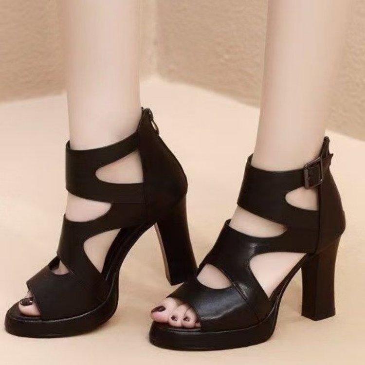 High-heeled sandals hollow fish mouth Rome 2025 new sandals summer waterproof women's versatile with thick-heeled women's sandals