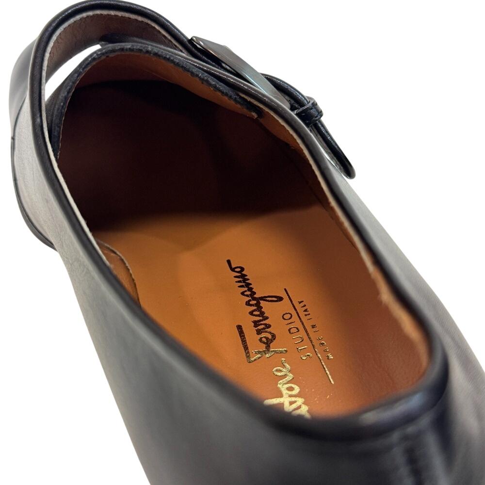 Salvatore Ferragamo Round toe Calfskin monkstrap shoes Other shoes black Calfskin Used