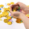 50-100 Stück Plastik Goldmünzen Vergrabener Schatz Piraten Edelsteine Schmuck Spielset Aktivitätsspiel für Piraten Themen Halloween Party Dekoration