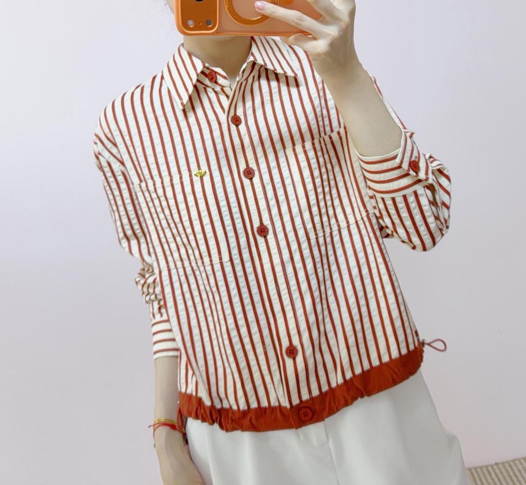 2025 Autumn Fashion Vertical Striped Long Sleeve Shirt
