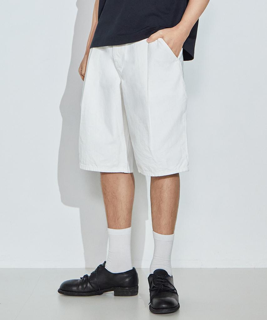 Odeoakaibeu Single-Pleat Wide Travel Denim Half Pants Ivory