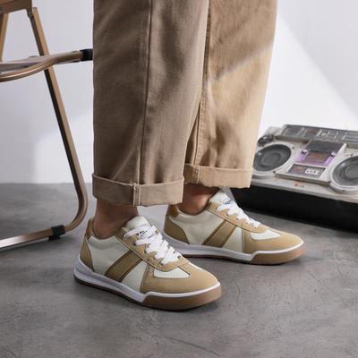 Încălțăminte pentru bărbați – Adidași