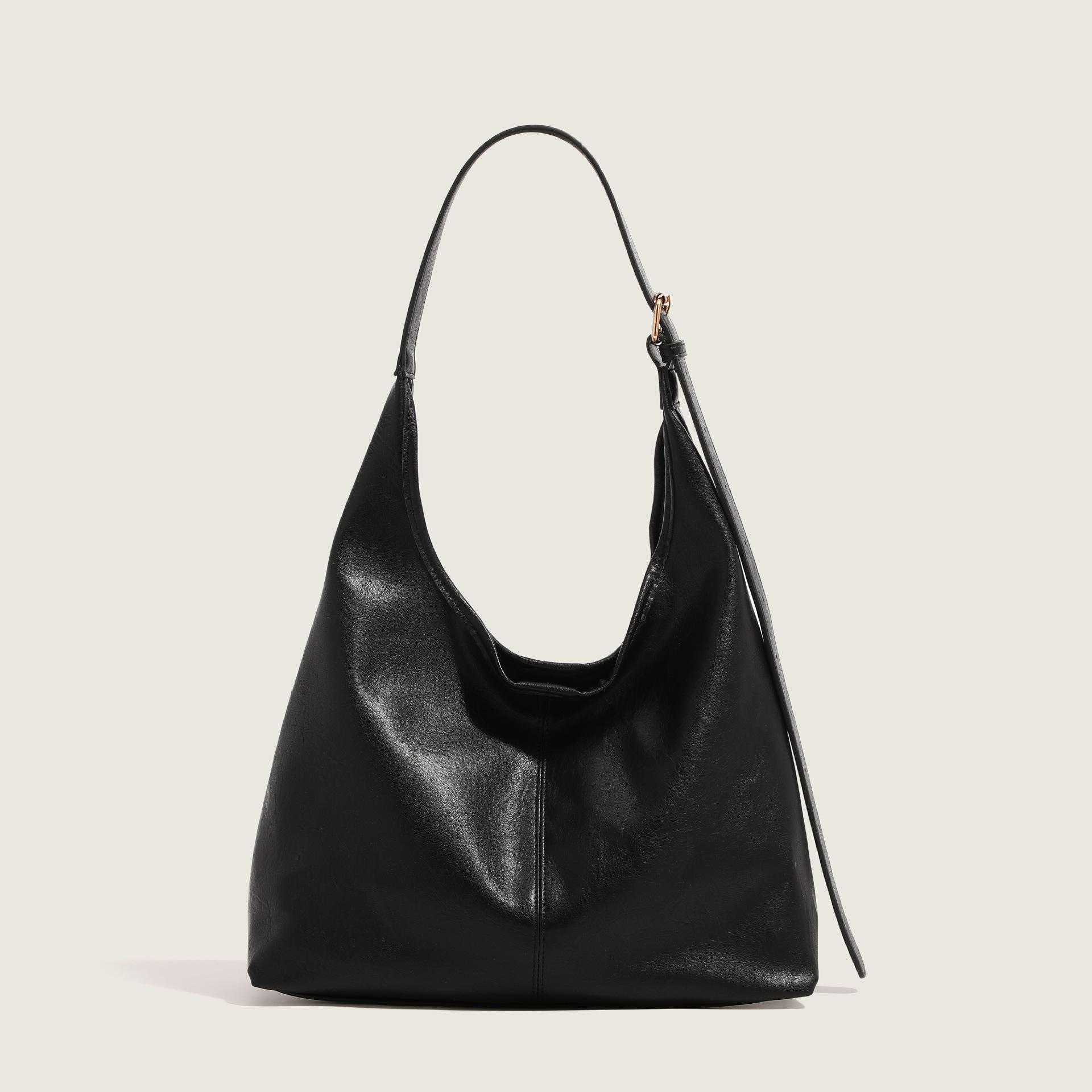 

NEW Vintage Large Capacity Shoulder Bag for Women with Soft Solid Crossbody Bag чёрный