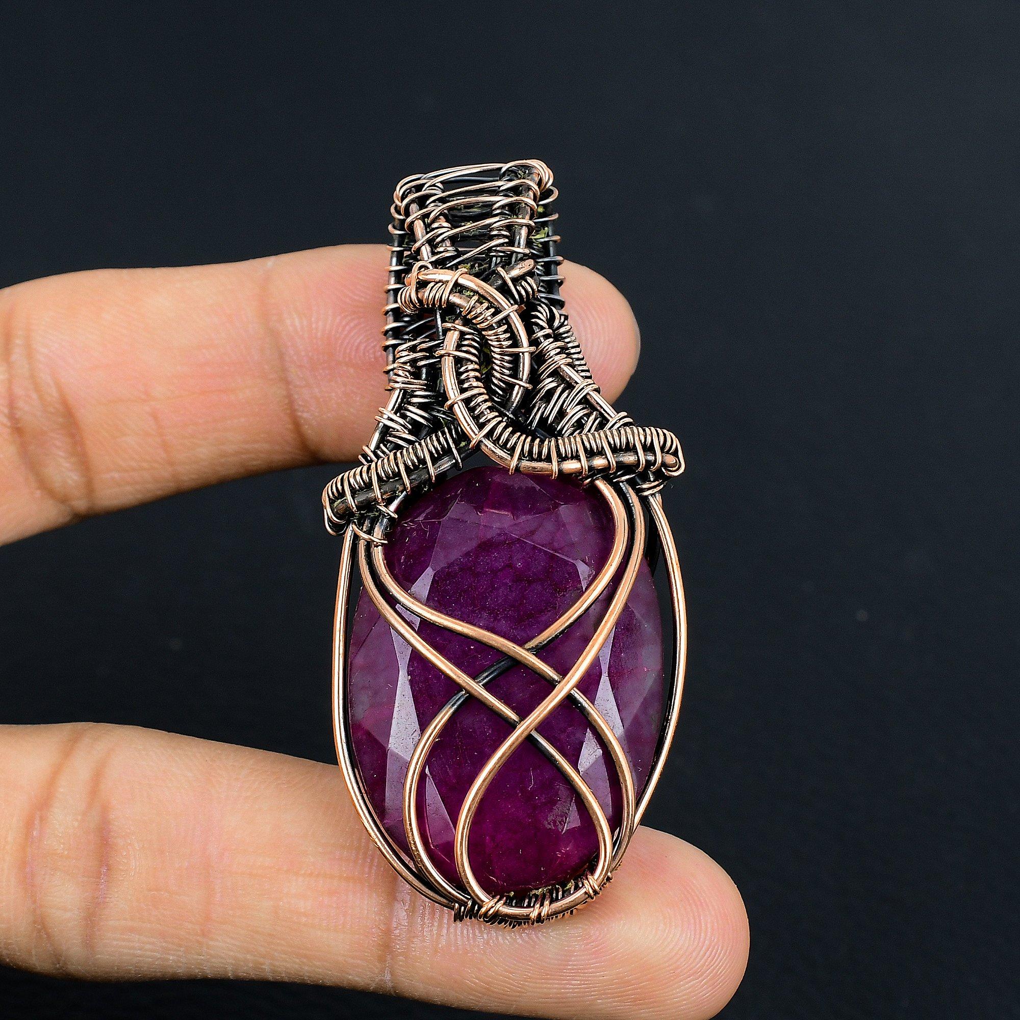 

Рубиновый кулон Ювелирные изделия из драгоценных камней, Кулон ручной работы, обернутый медной проволокой 999 пробы, Ювелирные изделия новейшего дизайна 2.55 Inches