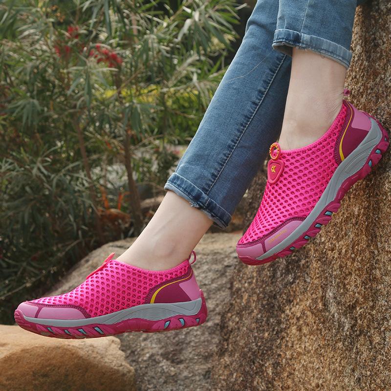 Große Größe Frühling und Sommer Outdoor Mesh Bergsteigen und Bachwanderschuhe Damen atmungsaktiv rutschfest Reise Ein-Pedal Amphibische Watschuhe