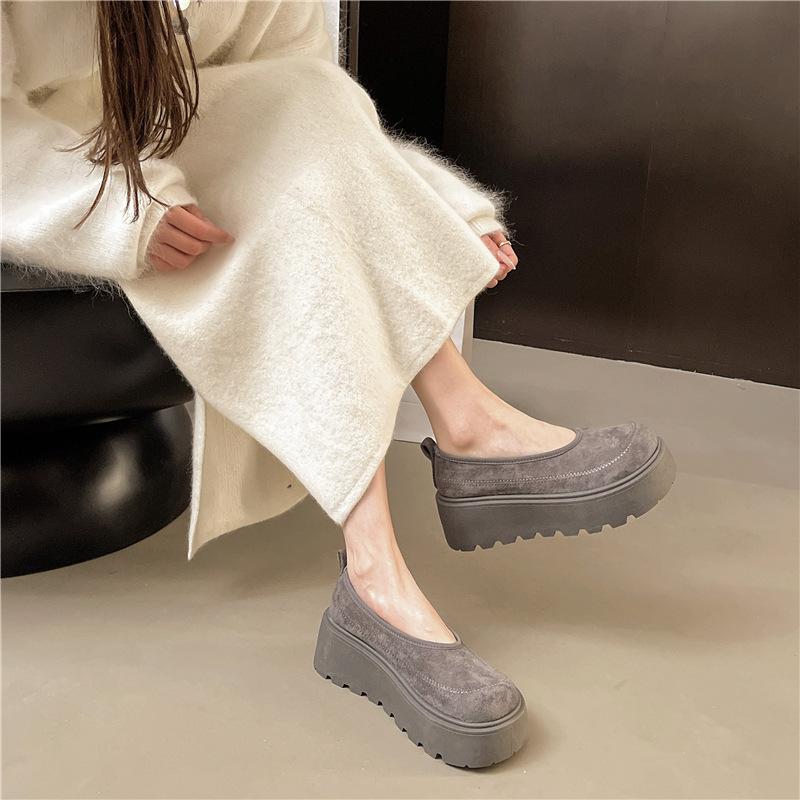 2025 New Retro Anti-fur Thick-soled Muffin Shoes Female Doll Head One Pedal Single Shoes Versatile Ultra-light Casual Shoes