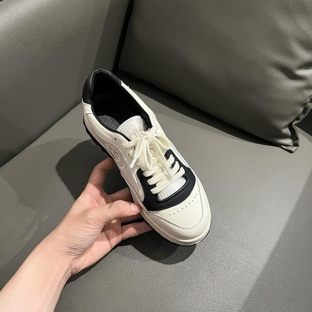 Version cuir de vache~ cuir véritable à semelle épaisse petites chaussures parfumées chaussures de sport rétro pour femmes nouvelles polyvalentes chaussures de sport décontractées petites chaussures blanches