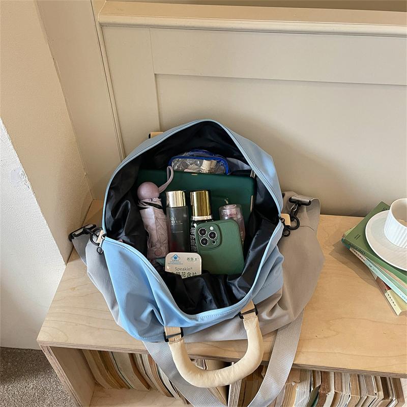 Large Capacity Portable Luggage Bag Large Capacity Travel Bag Lightweight Storage Sports Fitness Bag