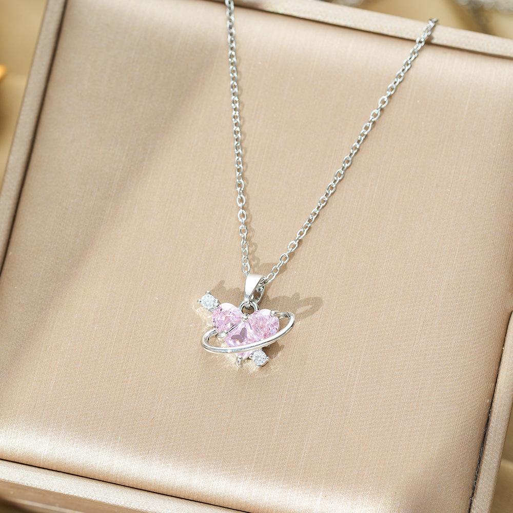 Zircon Love Necklace Personality Niche Design Fashionable Versatile Collarbone Chain Women