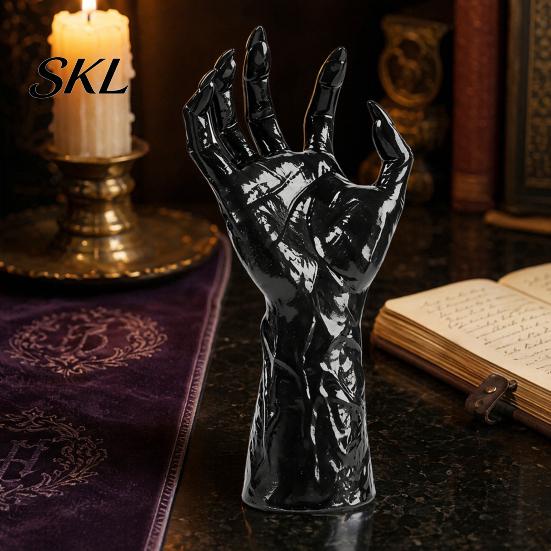 Halloween Wall Decoration Decoration, Mounted Creepy Hands, Spooky Claw Ornament, Gothic Resin Claws Prop for Haunted House Party, Dark Entryway