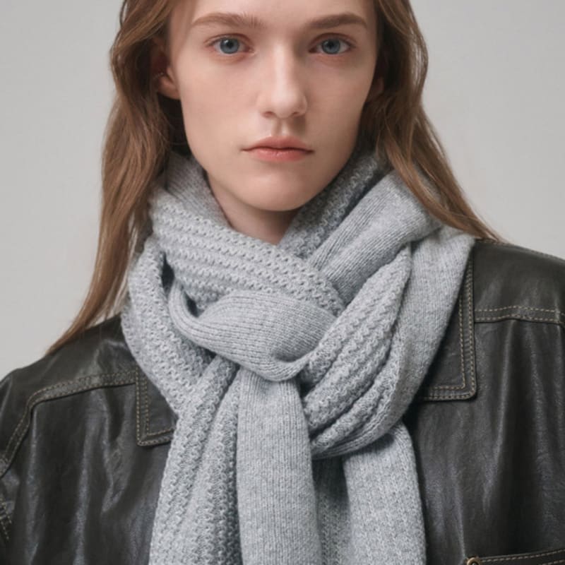 Saint Luxure Soft Leaf Muffler Gray