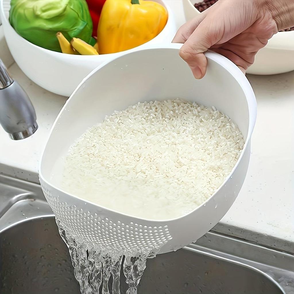Rice Washing and Draining Basket, Creative Sieve with Handle, Convenient and Multifunctional, Large Capacity Streamlined Design for Quick Drainage