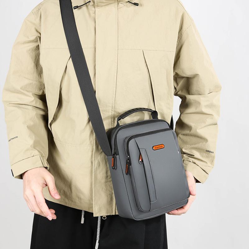 Trendy new fashion shoulder messenger bag outdoor leisure sports travel portable men's business travel business handbag