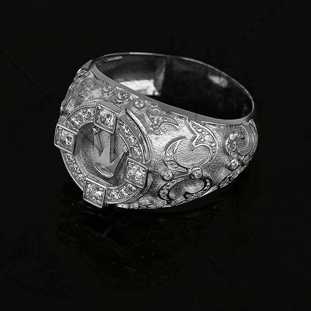 Silver Plated Crown Men's Ring - Retro European American Style with Full Diamonds for Christmas