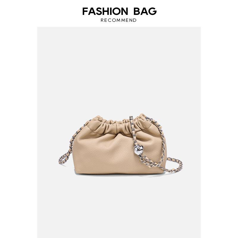Soft leather 2024 summer new chain cloud bag, pleated soft leather women's bag, fashionable versatile shoulder and crossbody small bag