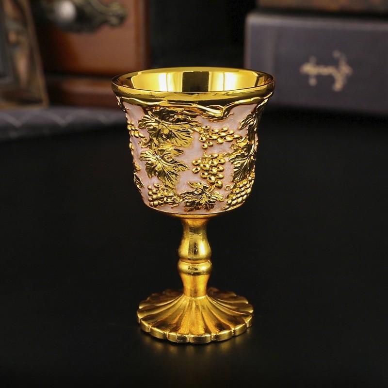 Modern Minimalist Alloy Liquor Glass With Vintage Design For Home Use