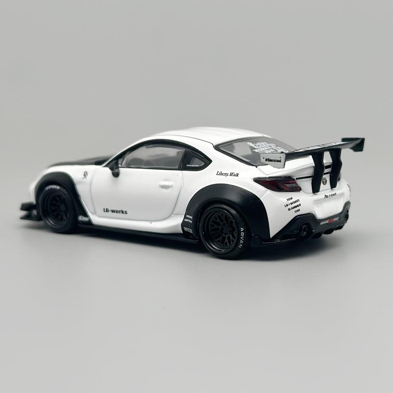 ADF1 MINIGT 1:64 Toyota GR86 LBNation White Alloy Car Model 769