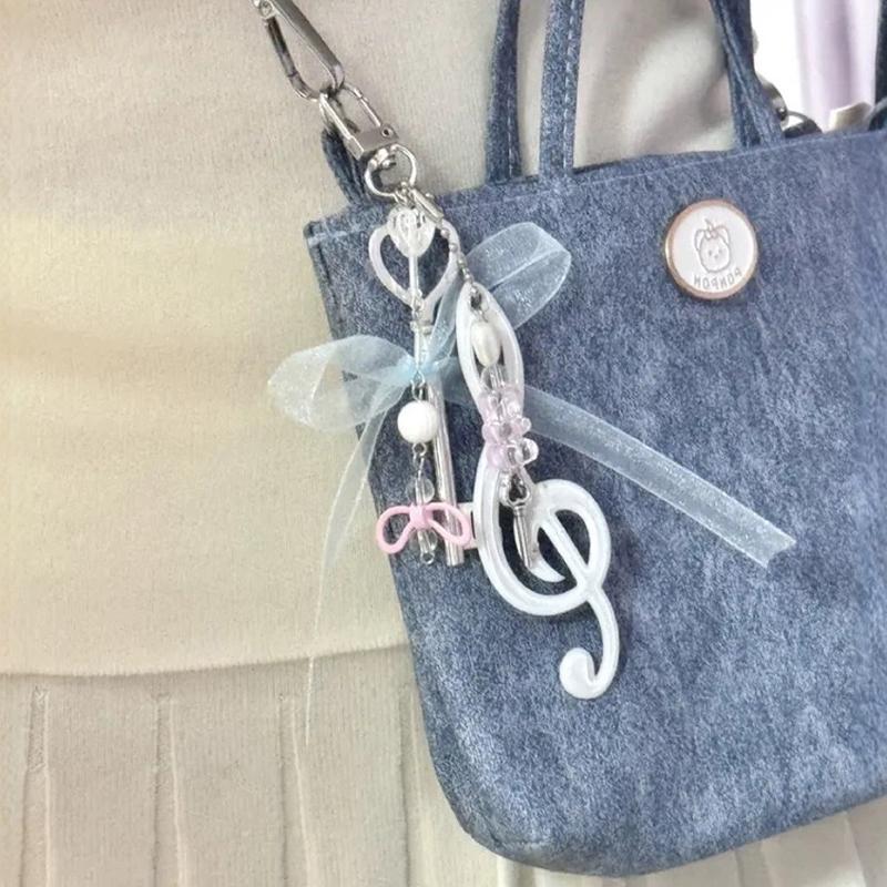 1 Piece Creative Key Ornament Bag Pendant Resin Bowknot Note Keychain For Youthful Adults And Music Enthusiasts Present