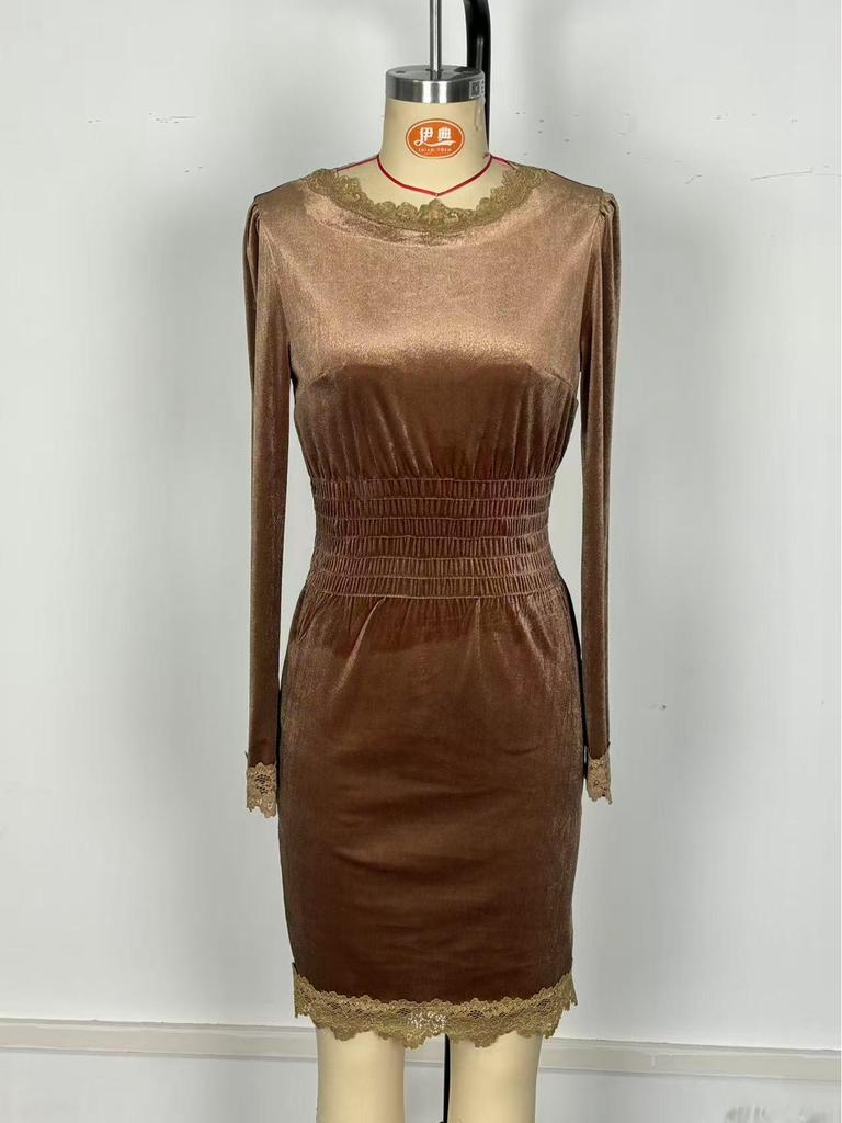 European & American Fashion Slim Fit Gold Velvet Waist-Cinching Lace Dress - Stylish Long-Sleeved Autumn/Winter 2025 Collection.