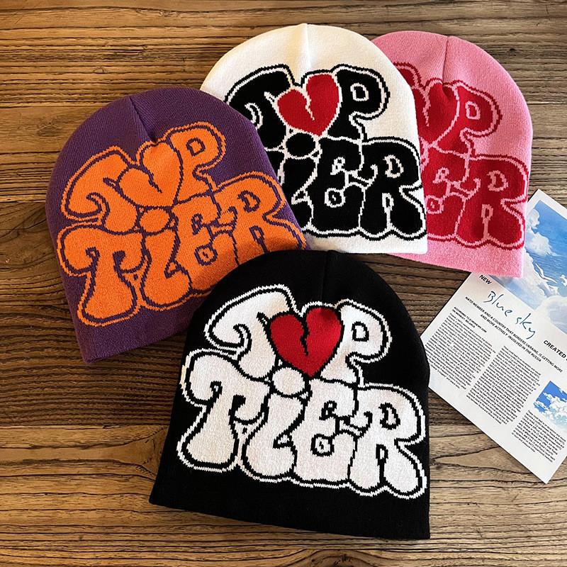 Fashion Knitted Hat With Letter And Heart Embroidery Design For Casual Daily