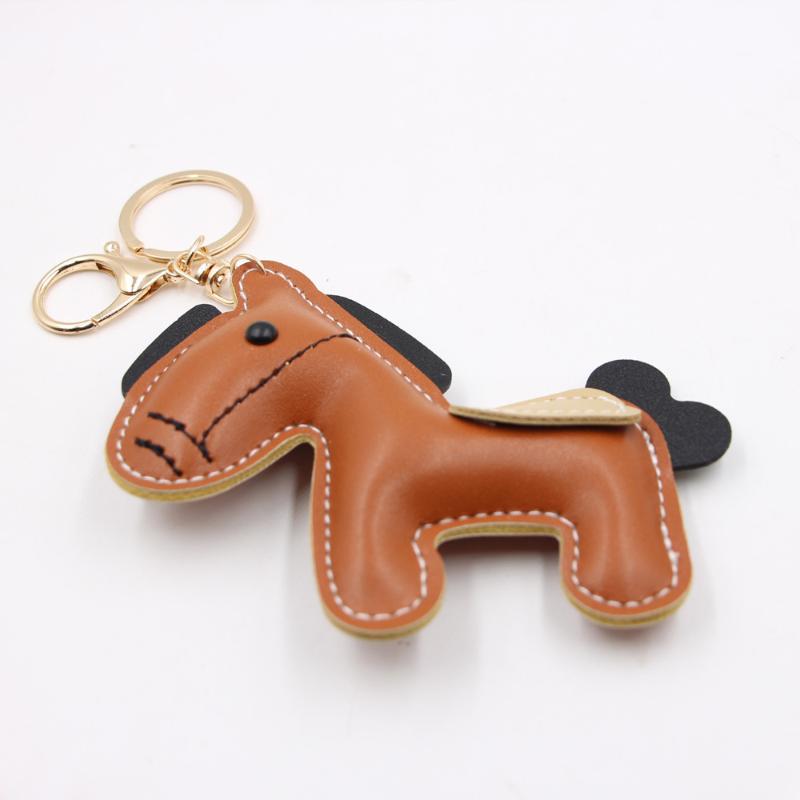 1 Piece Charm Leather Animal Keyfob Cute  Women Men'S Cartoon Horse Keychain Car Keyring Bag Pendant For Friends Gifts