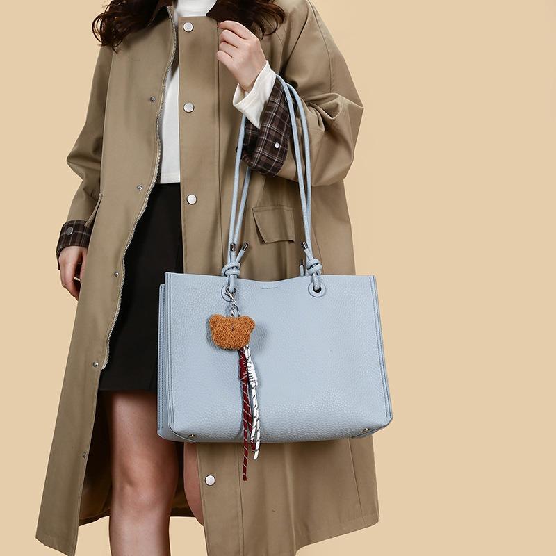 Women's Bag New Tote Bag Large Capacity Women's Bag Commuter Fashion Women's Shoulder Silk Scarf Casual Large Bag Mother and Child Bag