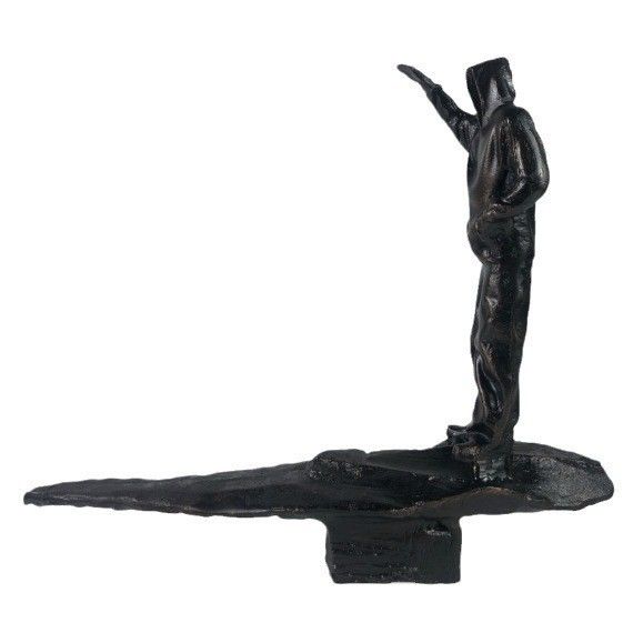 

Modern simple creative look-out figure sculpture model house sales office desk porch figure decoration arts and crafts 46-9-36CM