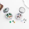 Tragbare Pillendose mit 3 Fächern, Mini-Metall-Medikamenten-Organizer-Etui, Niedlicher bedruckter Pillenbehälter für Vitamine, Pillen, Schmuck, Reisen, Tägliche Anwendung