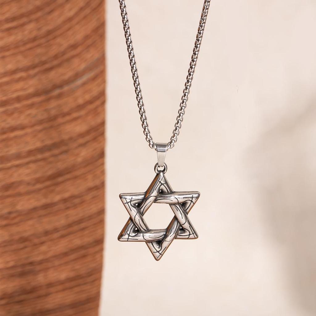 Hexagonal Starburst Pendant Necklace: Retro European Hip Hop Style for Men