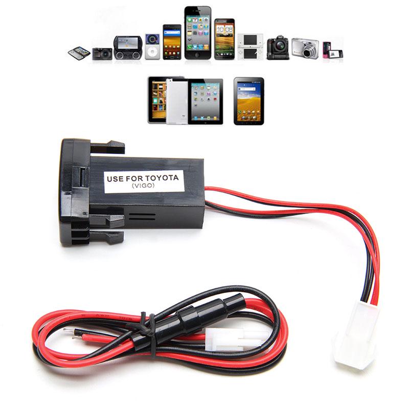 Univerzální USB duální 2portová nabíječka do auta Adaptér do zásuvky v autě 12V Pro Toyota VIGO