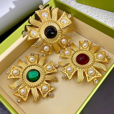 Barokowa Retro Koronna Styl Perłowa Broszka Vintage Średniowieczne Akcesoria Pin Wykwintna Broszka Teraz