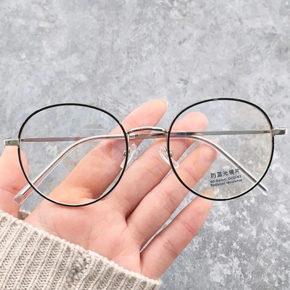 Vintage Classic Anti-Blue Light Glasses Oval Metal Frame Brand Designer Fashion Round Metal Optical Frames Computer Glasses