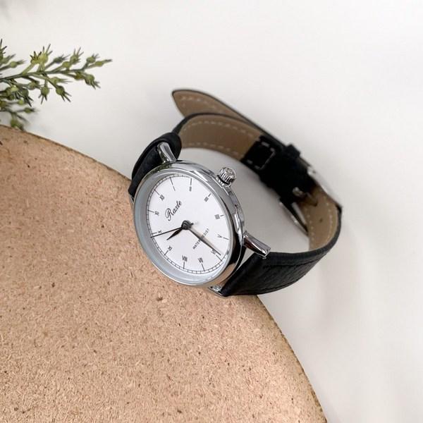 Blue City Britain Runde Leder-Alltagsuhr, Koreanische beliebte Uhren