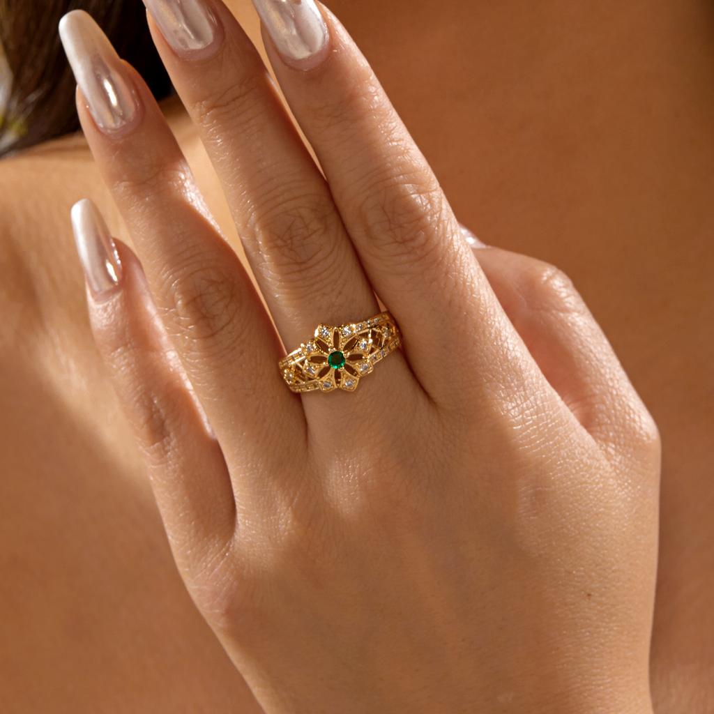 Minimalist Inlaid Cubic Zircon Rings For Women Gold Plated Hollow Flower Shiny Green Rhinestone Finger Ring Party Luxury Jewelry