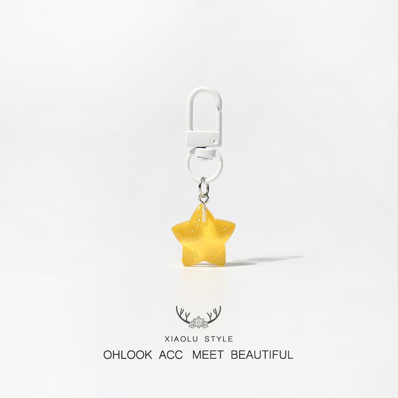 Charming Five-Pointed Star Keychain - Energetic Backpack Accessory