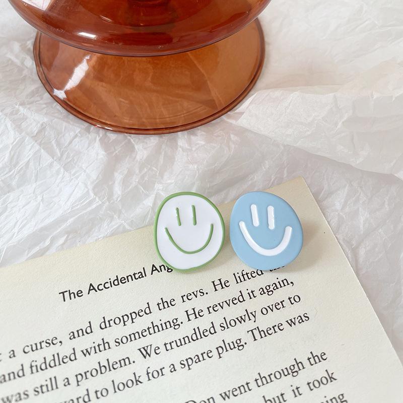 Boucles d'oreilles clous Petite Perle Aiguille Argent Tempérament Haut de gamme Géométriques Boucles d'oreilles pour Trou d'oreille Mignonnes Serties de Diamants Boucles d'oreilles Personnalisées