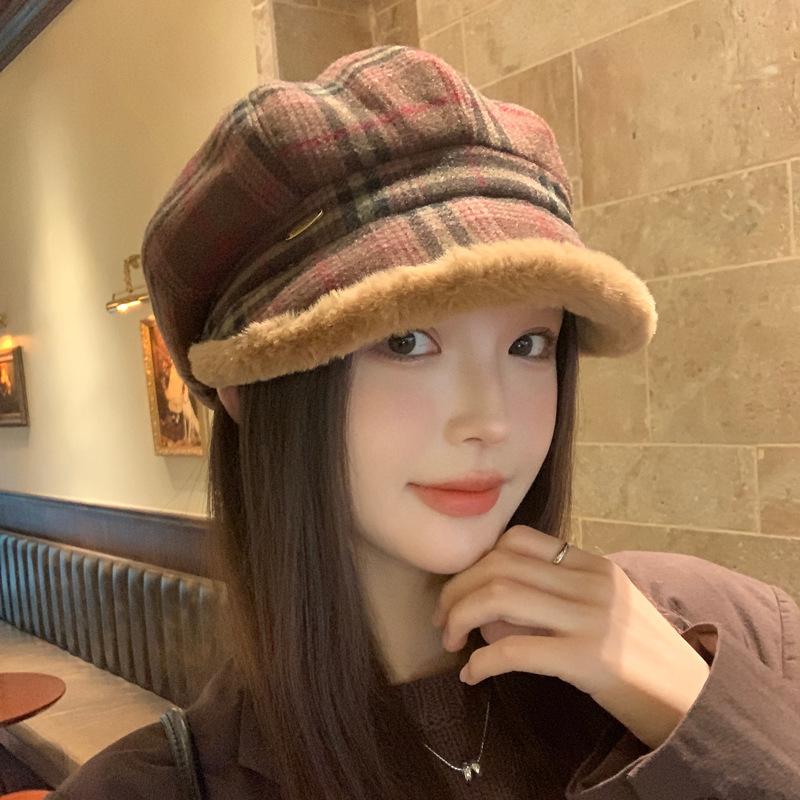 Woolen Star Anise Beret Children Autumn and Winter New Retro Plaid Warm Face Small Bud Painter Hat