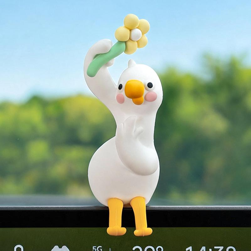 Cute Cartoon Goose Creative Car Dashboard Display Decoration Ornament